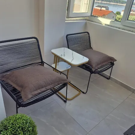 La Casa Enna * Barbat na Rabu